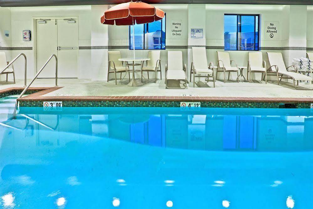 Holiday Inn Express Hotel & Suites Bartlesville By Ihg Esterno foto